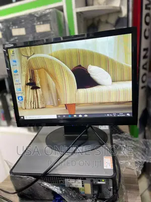 Desktop Computer Dell OptiPlex 790 2GB Intel Core 2 Duo HDD 250GB