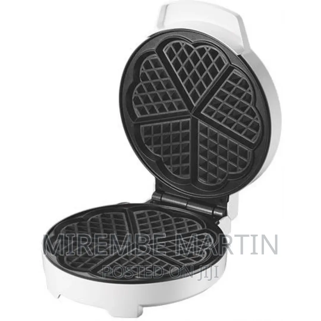 DSP Waffle Maker With Mini Heart-Shaped Waffles Grill -White