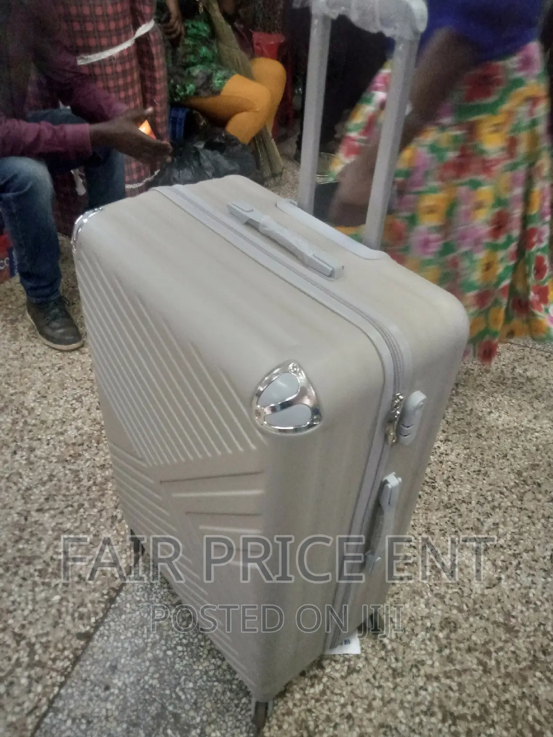 Original Plastic Suitcase.Large.( Gray)