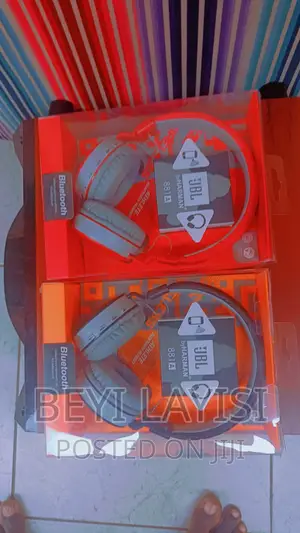 Bluetooth JBL Headphones