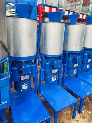 7kg Business Machines 022