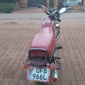 Bajaj Boxer 2020 Red