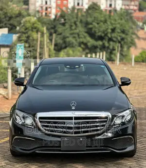 Mercedes-Benz E400 2017 Black