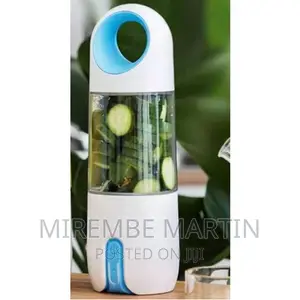 Portable Blender Smoothie Juicer Cup, Rechargeable Mixer