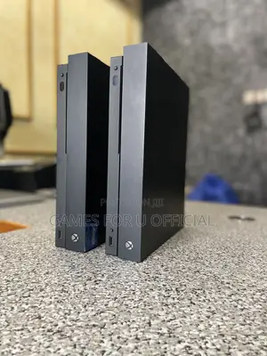 Xbox One X With One Game