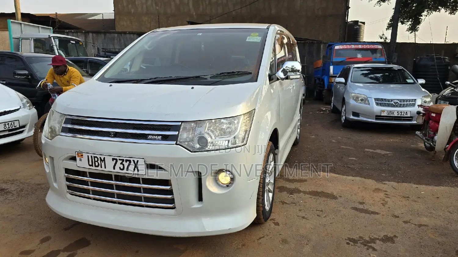 Mitsubishi Delica 2008 White