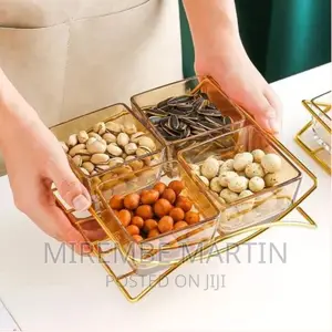 Nut Plate Glass Four Grid Snack Plate Candy Box