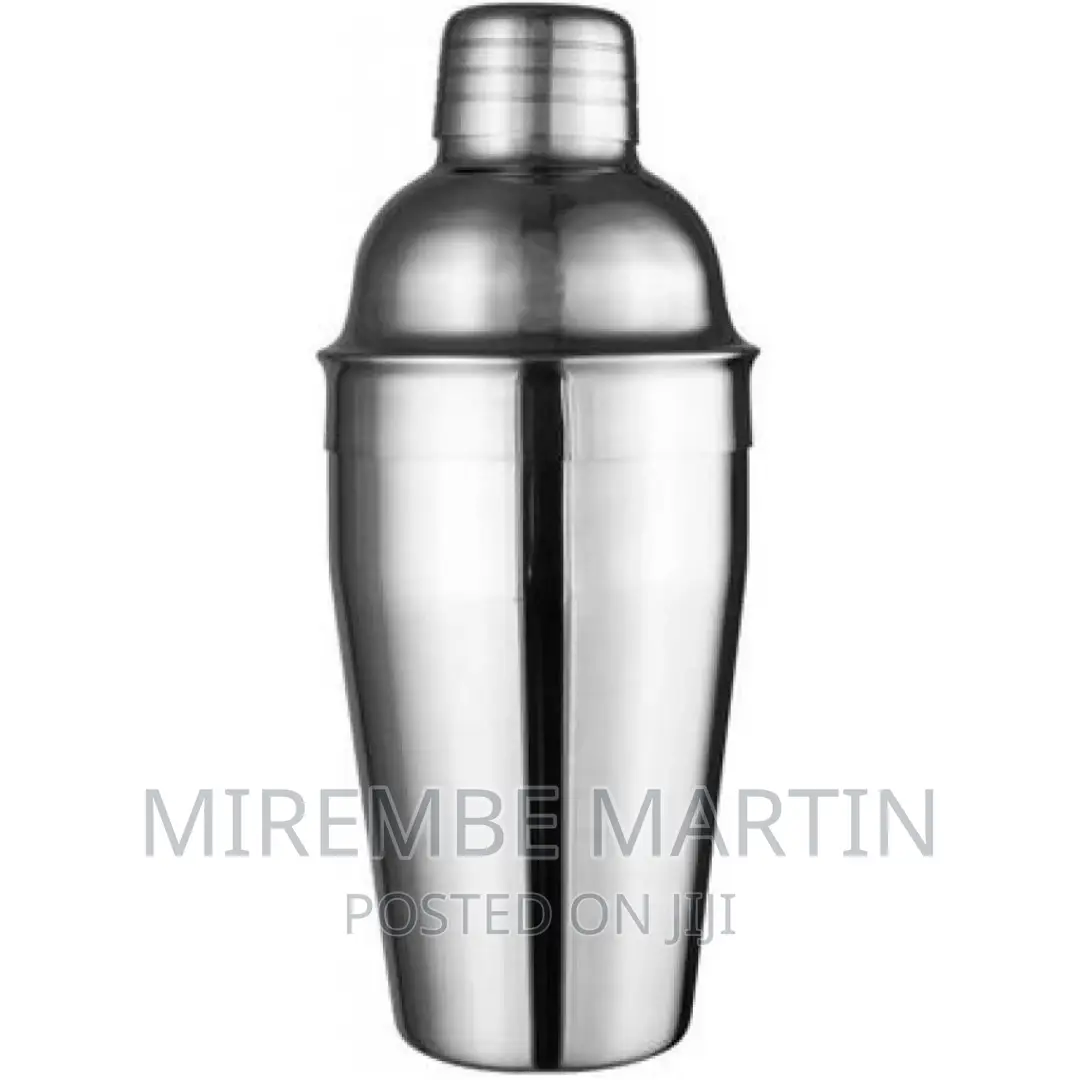 Classic Cocktail Shaker –