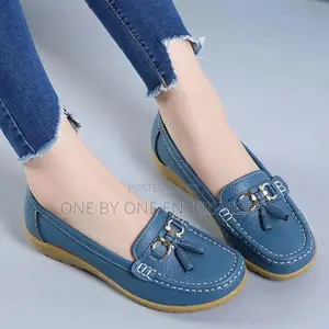 Women Flats Ballet Shoes Leather Breathable Moccasins