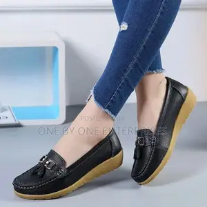 Ladies Casual Shoes