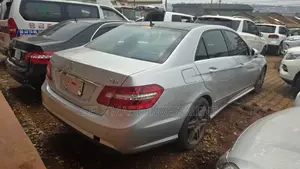 Mercedes-Benz E250 2010 Silver
