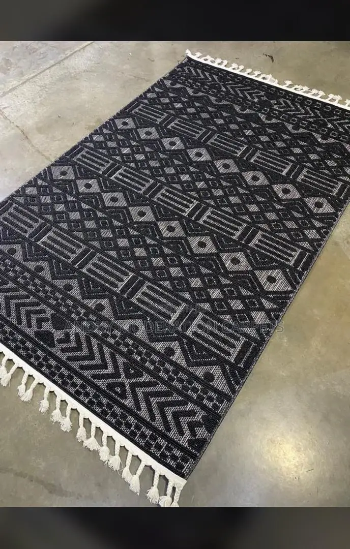 Woolen Centre Rugs From Turkey