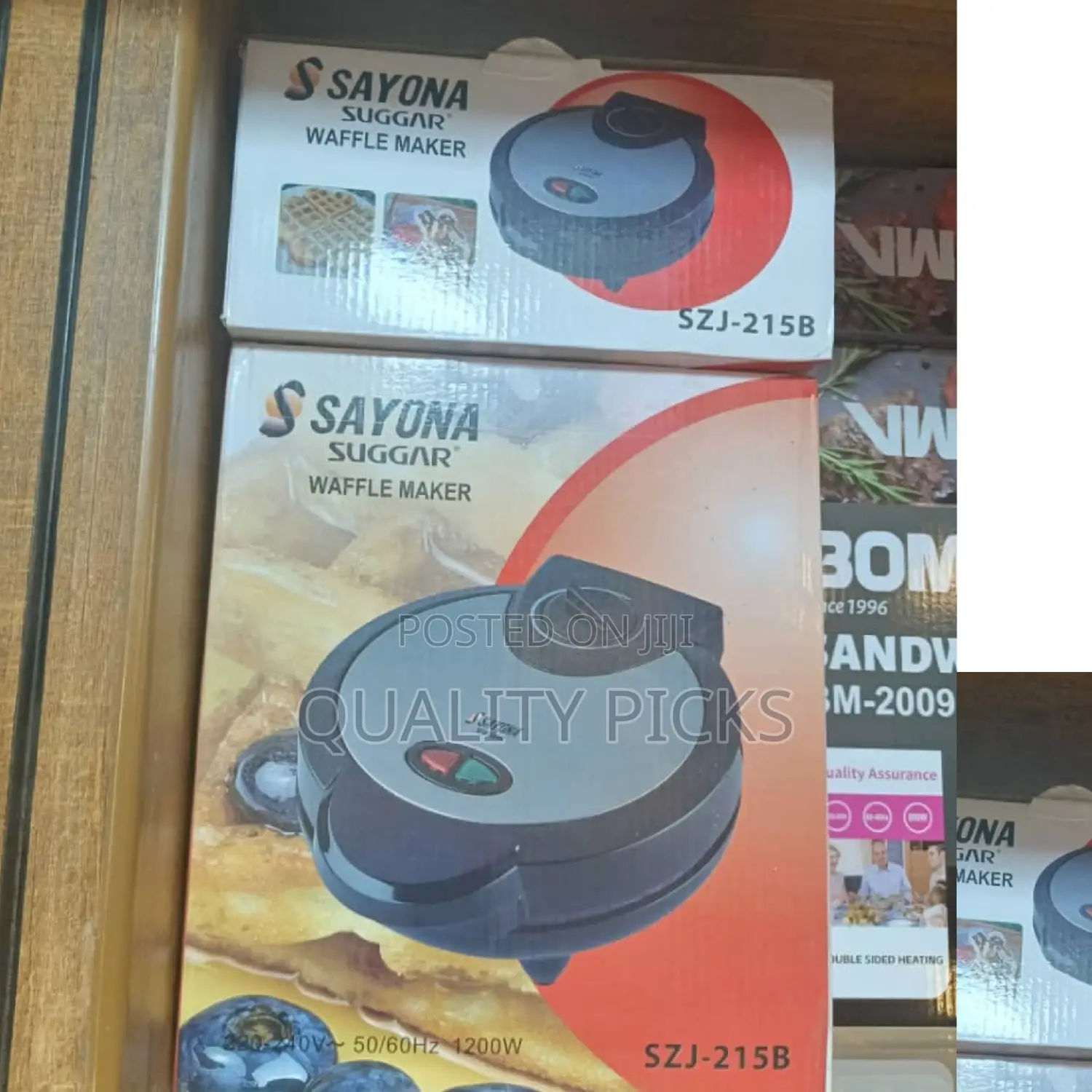 Electric Sayona Waffle Maker