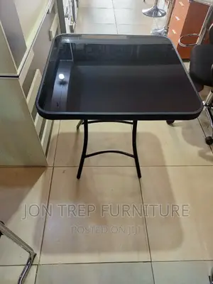 Foldable Grass Table