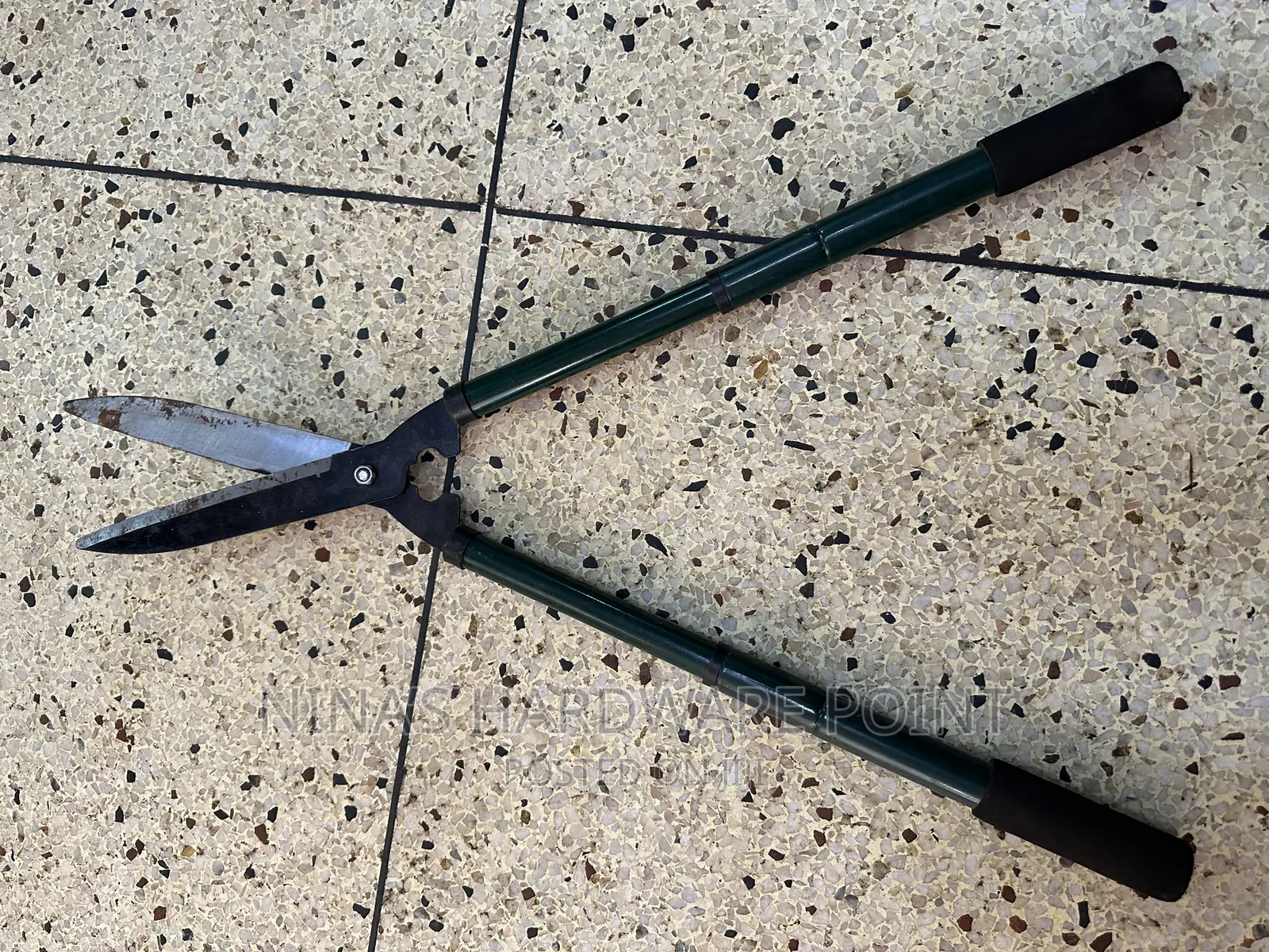 Garden Scissors  / Manual Edge Trimmer