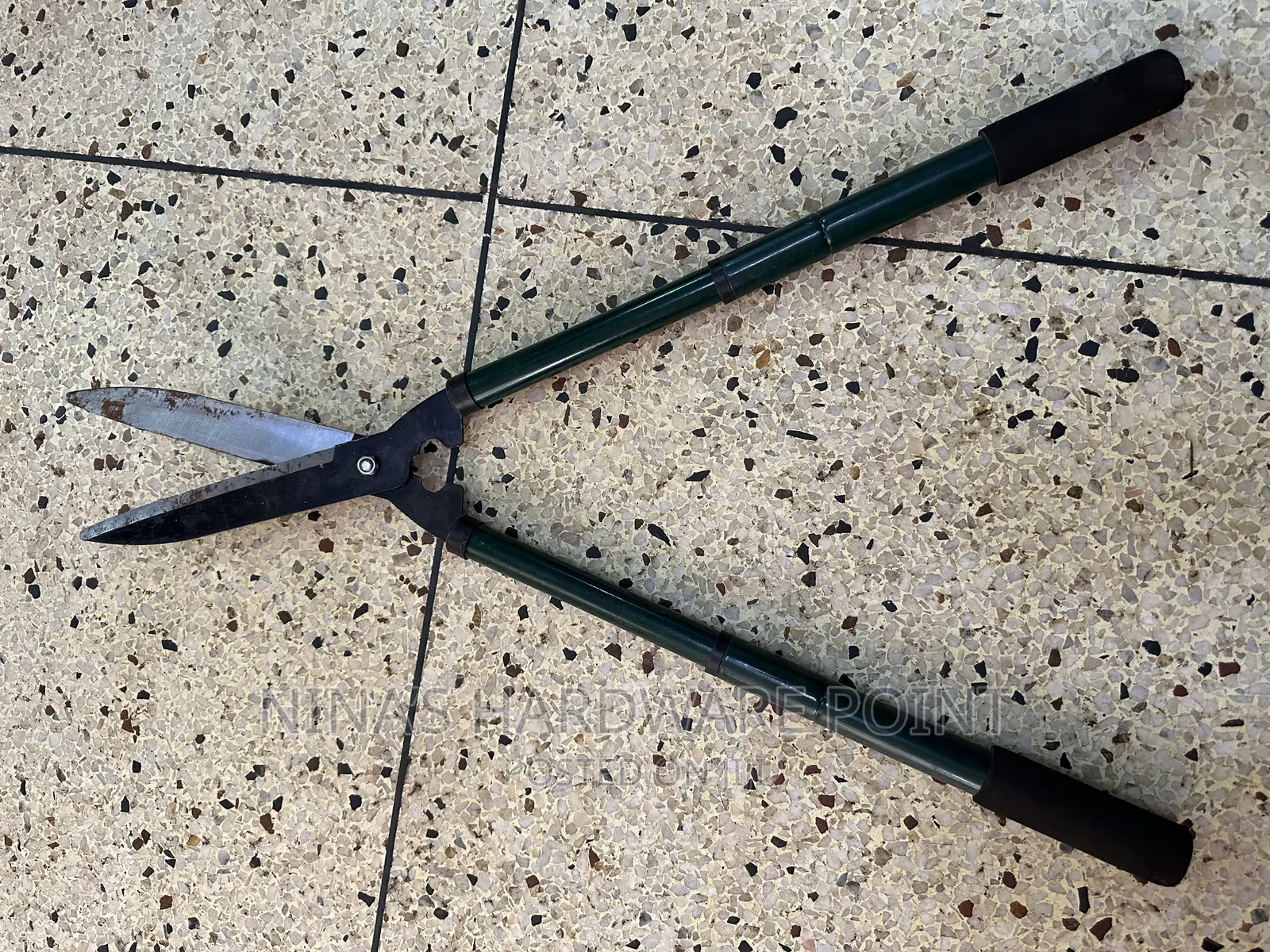 Garden Scissors  / Manual Edge Trimmer