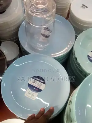 Luminarc Round Sky Blue Plate
