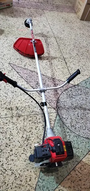 Brush Cutter/ Grass Trimmer/ Weeder