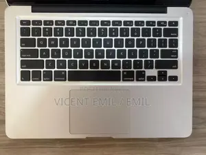 Laptop Apple MacBook Pro 4GB Intel Core I5 HDD 500GB