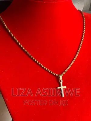 Unisex Simple Necklaces With a Cross Pendant