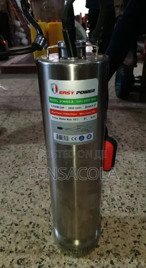 Submersible Water Pump 45m (147feet)