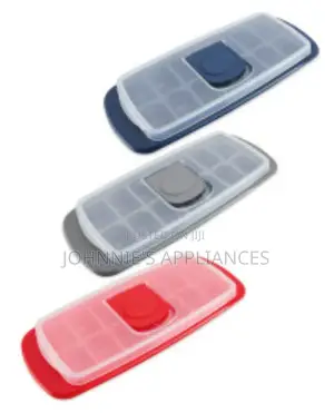 Plastic Ice Cubes Trays