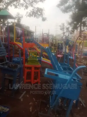 Children Pray Swings