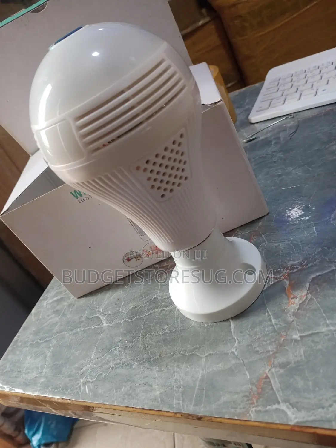 Smart Light Bulbi Camera