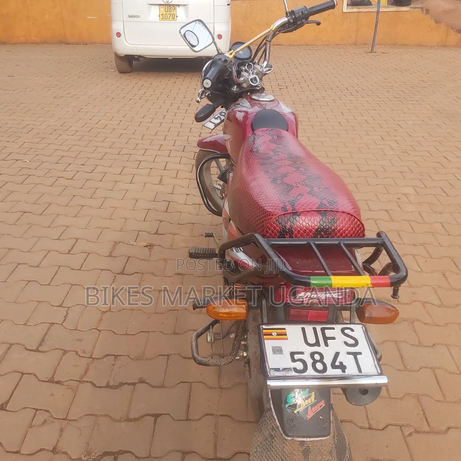 Bajaj CT 110X 2023 Red
