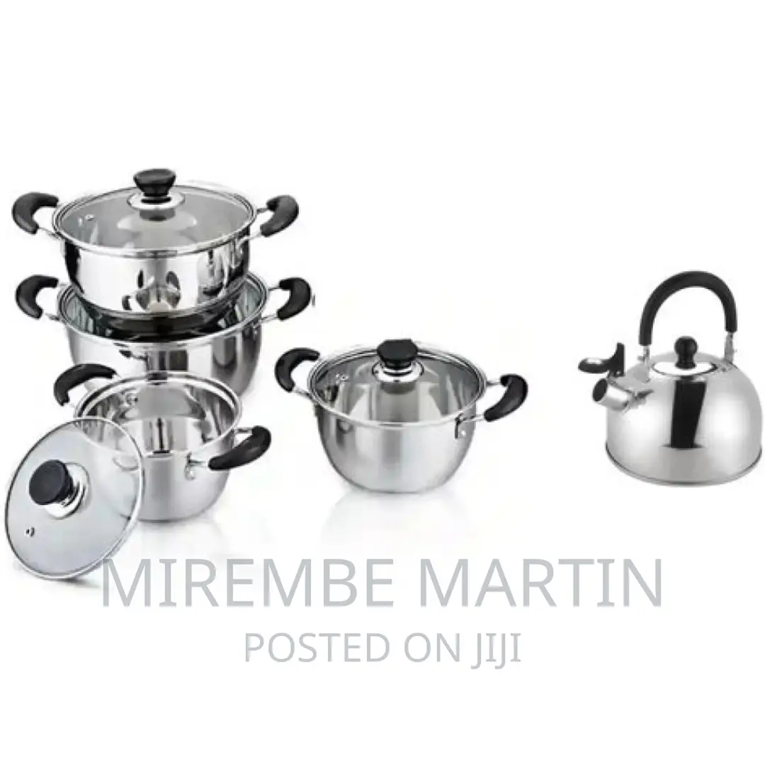 Lightbox 9 Pieces Cookware Set With a Whistling Kettle-