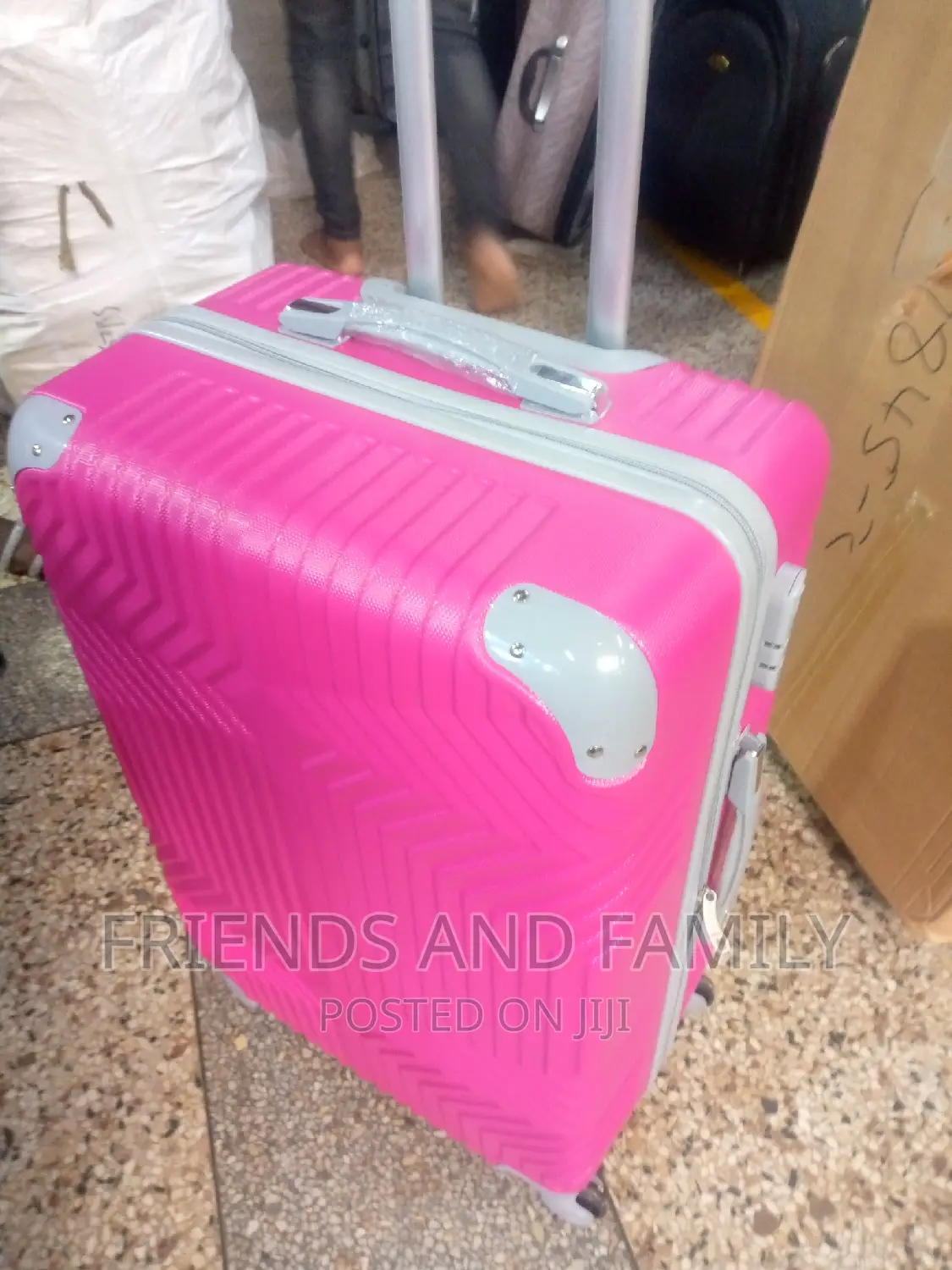 Fantastic Suit Case Bag Large