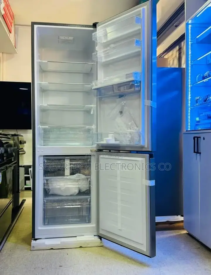 Hisense 599L Double Door Refrigerator