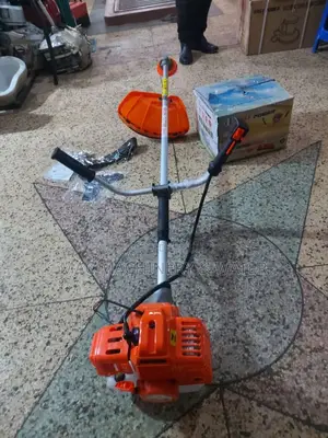 Brush Cutter/ Grass Trimmer/ Weeder