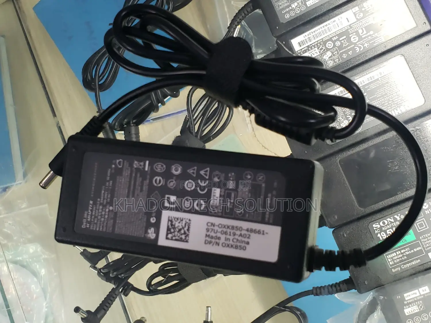 Dell Small Pin Charger
