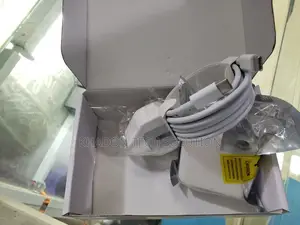 Genuine 61w Type C Adapter