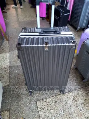 Vip Noble Suitcase. Medium.( Silver)