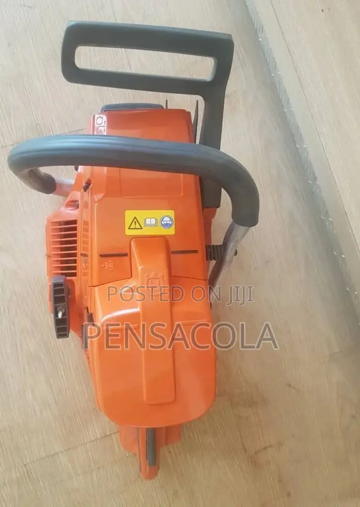 Husqvarna Chain Saw Petrol Powered