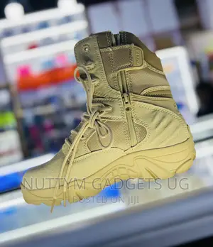 Original Dessert Boots