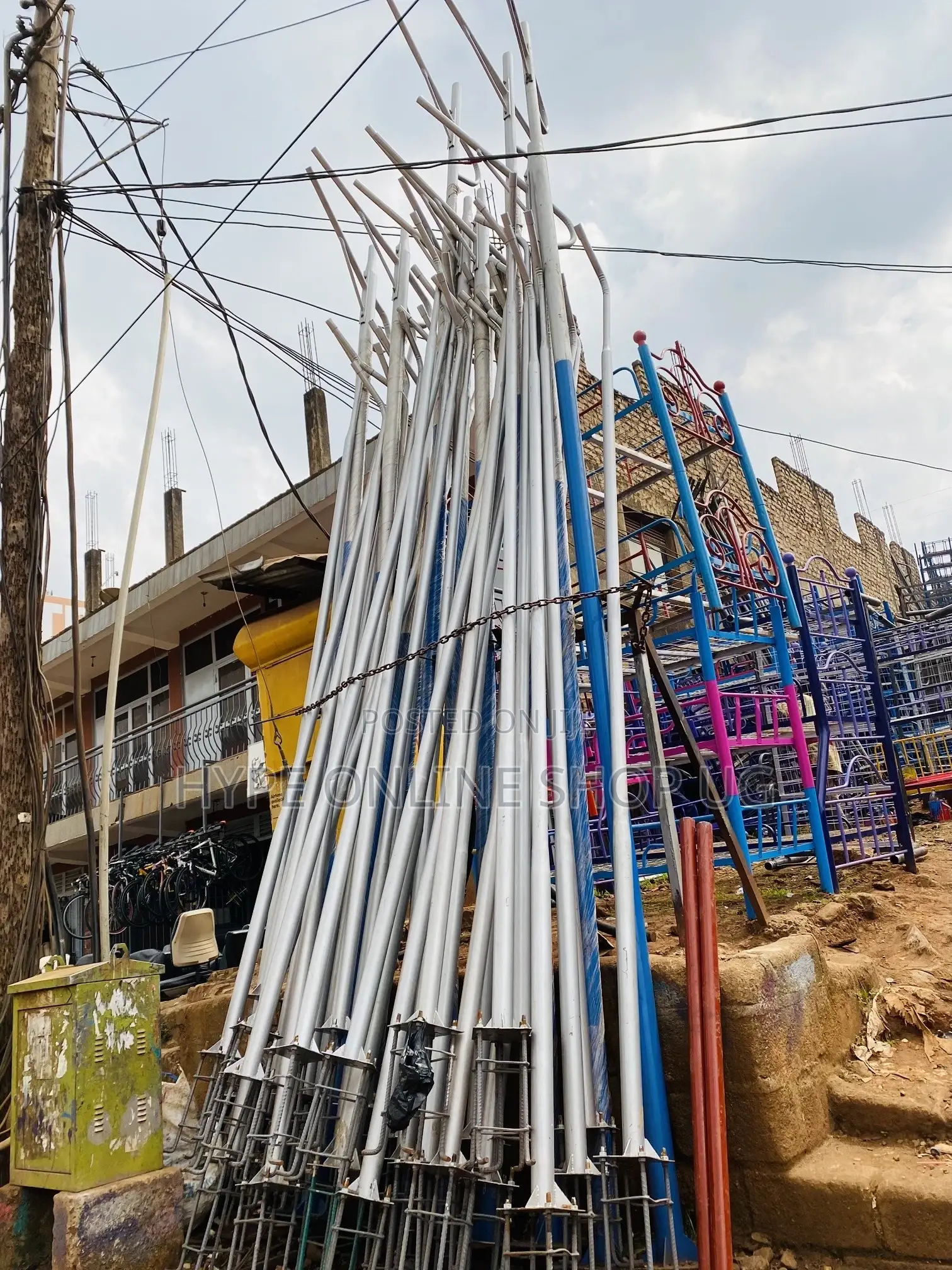 Affordable Solar Poles 009