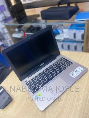 New Laptop Dell XPS 12 9250 8GB Intel Core I7 HDD 512GB