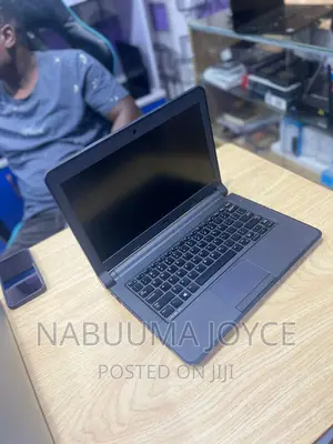 New Laptop Dell Latitude 3330 8GB Intel Core I5 HDD 500GB