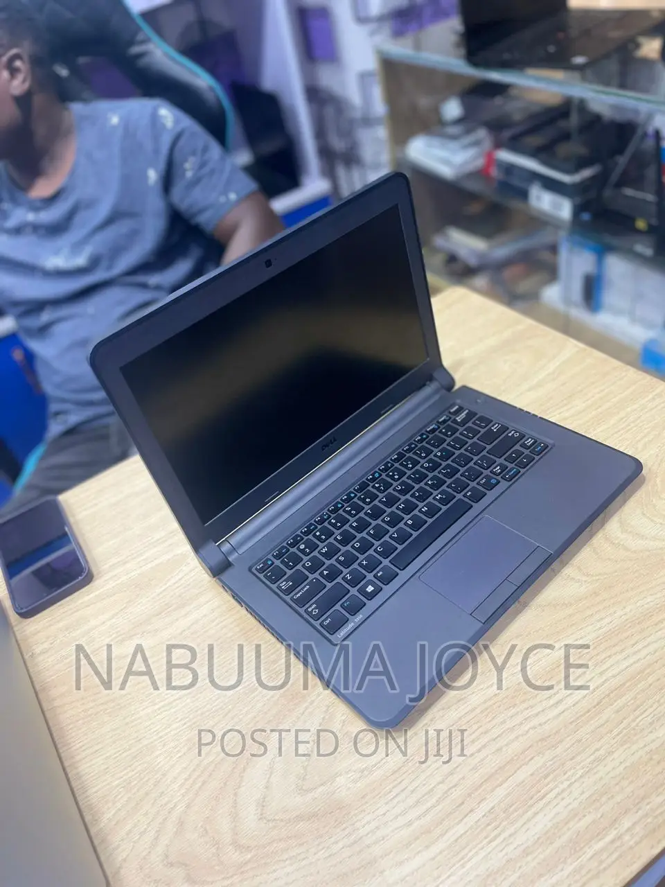 New Laptop Dell Latitude 3330 8GB Intel Core I5 HDD 500GB
