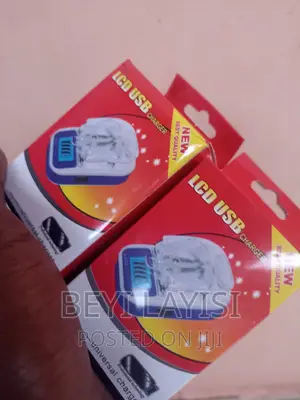 Original LCD Universal Phone Battery Chargers