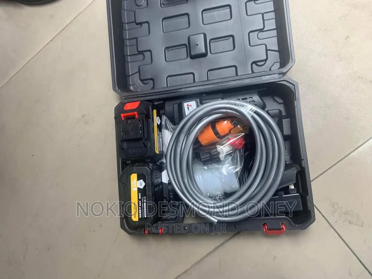 Multifunction Rechargeable Car Wash Machine Available