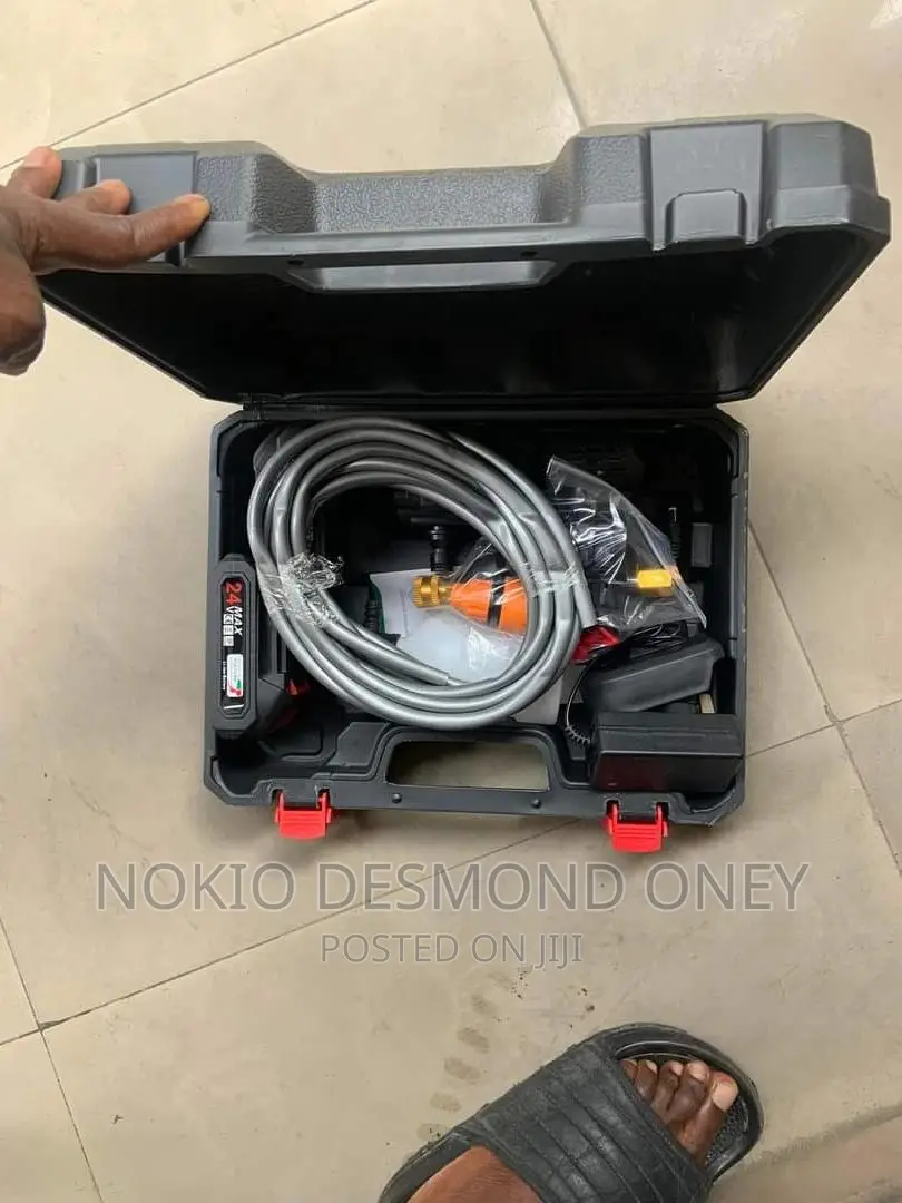 Multifunction Rechargeable Car Wash Machine Available