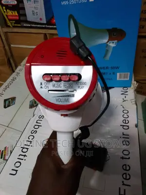 Megaphone 6 Batteries + Rechargeable Battery