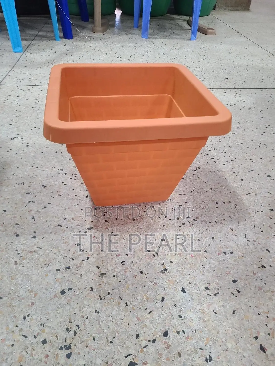 Squared Plastic Flower Pot