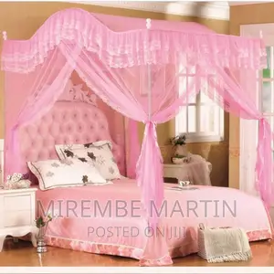 Luxurious Curved Mosquito Net With Poles – Pink