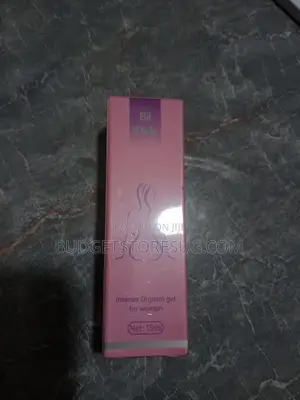Labia and Clitoris Spray
