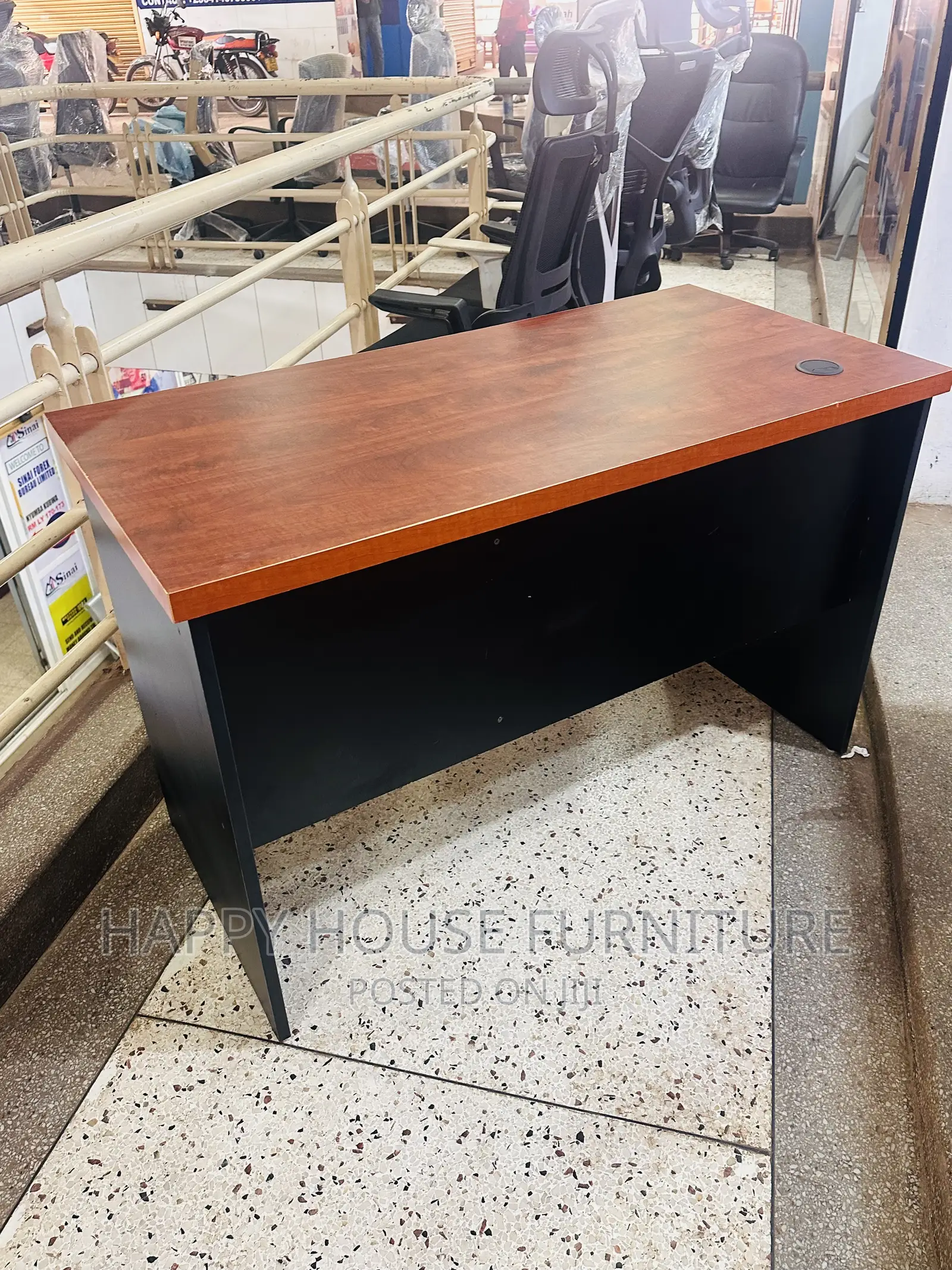 Office Desk (120cm)
